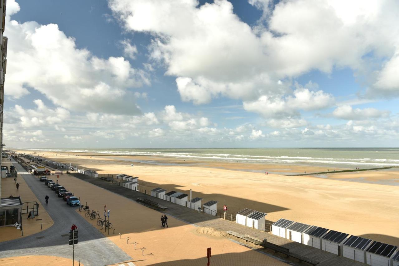 Ostend Sea View Apartment Exteriör bild